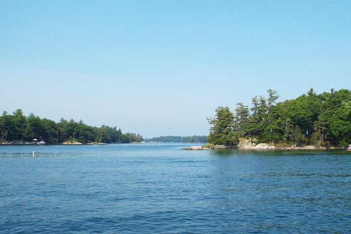 1000 Islands Canada (No passports required, Departing from the US