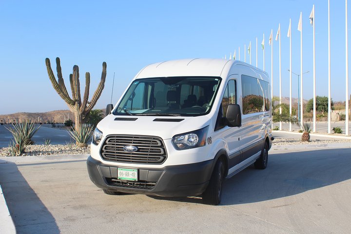 Los Cabos Airport Roundtrip Shuttle Transfer