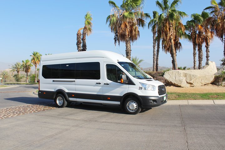 Los Cabos Airport Roundtrip Shuttle Transfer