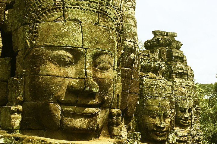 Angkor Wat Sunrise & All Highlight Angkor Temple Private Day Tour