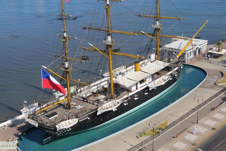 City tour of Iquique with navigation to the Esmeralda buoy