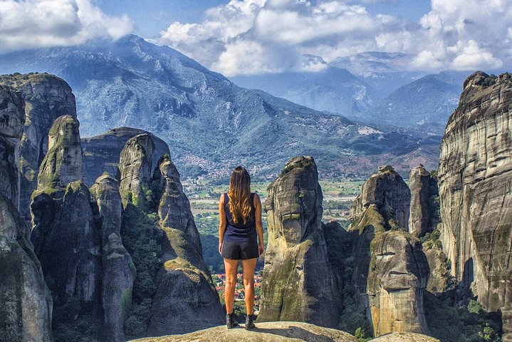 Meteora Panoramic Morning Small Group Tour with Local Guide
