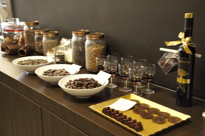 Food Tour Haarlem | Guided & Walking | Old City