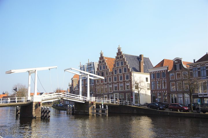 Food Tour Haarlem | Guided & Walking | Old City