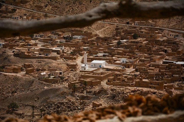 Tozeur and the mountain Oasis