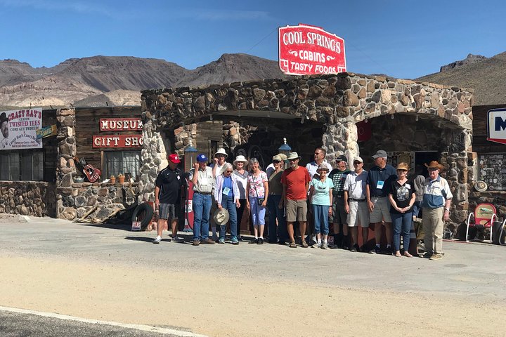 Oatman Mining Camp & Burros: Historic Route 66 Tour from Laughlin