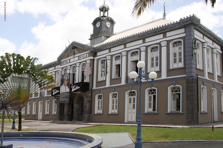 Fort-de-France Food Tasting and Cultural Walking Tour