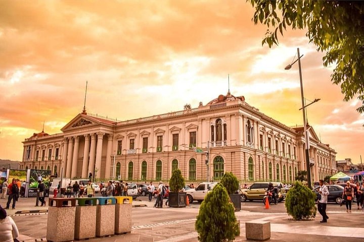 Full day | San Salvador City Tour Boquerón Park and Rainbow Slide
