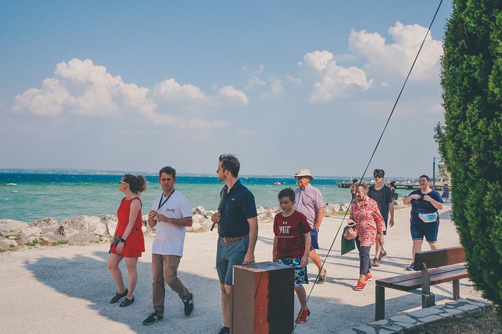 From Verona: Lake Garda and Sirmione Day Tour with Cruise
