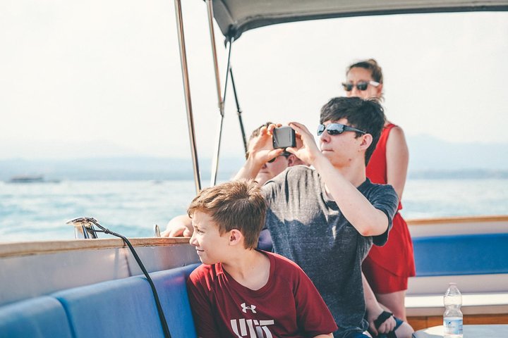From Verona: Lake Garda and Sirmione Day Tour with Cruise