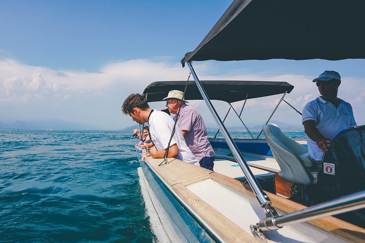 From Verona: Lake Garda and Sirmione Day Tour with Cruise