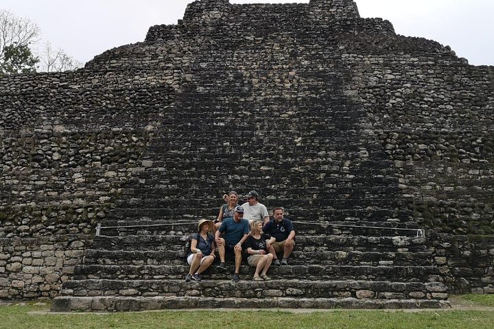 One Day Tour to Chacchoben Mayan City and Bacalar Lagoon with a Certified Guide
