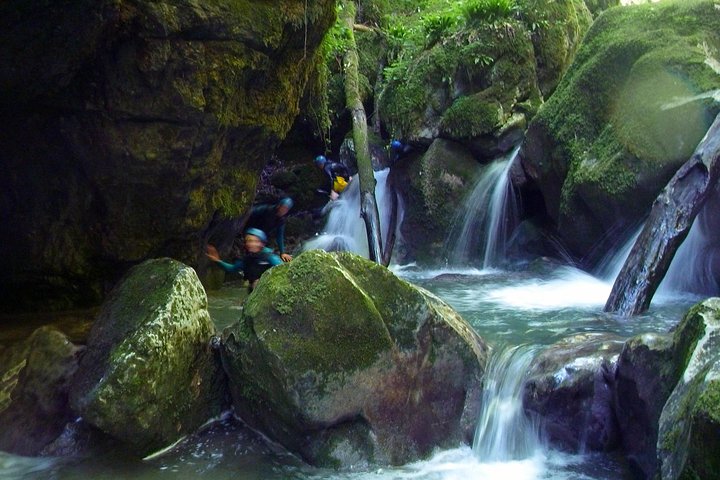 Canyoning discovery 3h in Grenoble (high Furon canyon)
