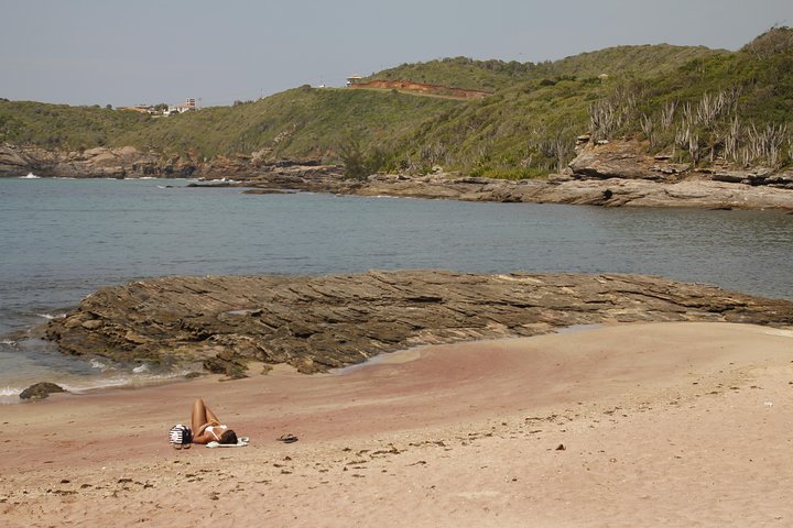 Búzios Full day: Boat and Trolley Tour with Lunch from Cabo Frio