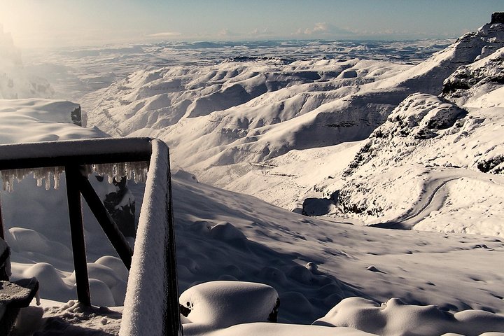 Sani Pass and Lesotho Day Tour from Underberg