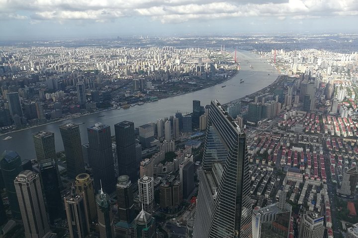 4-Hour Private Shanghai City Tour with Old and New Highlights