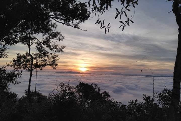 Hunter Trails, 3 days difficult trekking with Camping & Homestay