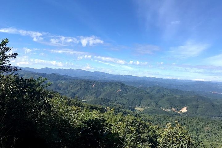 Hunter Trails, 3 days difficult trekking with Camping & Homestay