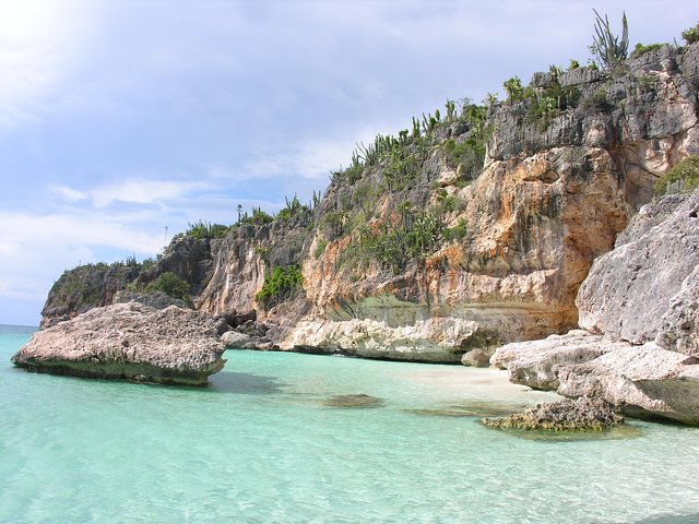 Untouched Paradise – Bahía de Las Águilas