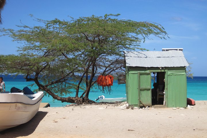 Untouched Paradise – Bahía de Las Águilas