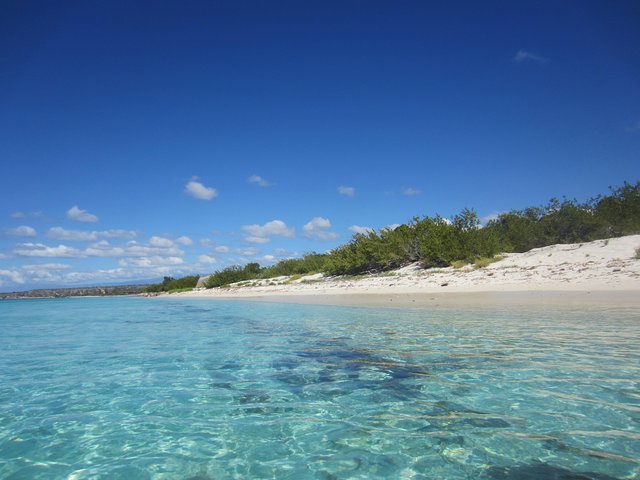 Untouched Paradise – Bahía de Las Águilas
