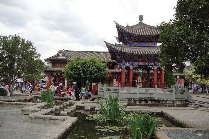 Private hiking tour to Cangshan Mountain from Dali