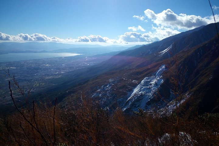 Private hiking tour to Cangshan Mountain from Dali
