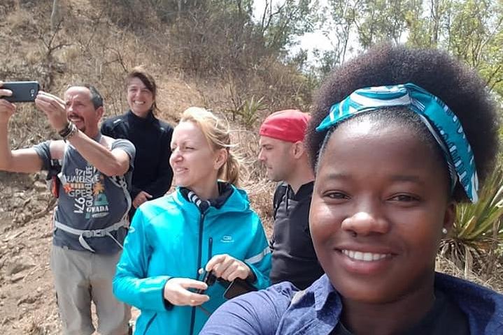Hiking Pico de Antónia – Summit Adventure & Scenic Views