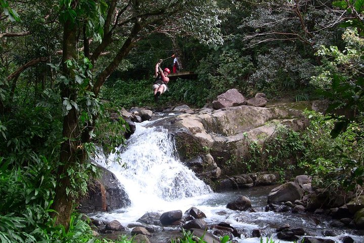 Platinum Package (3D/2N + 18 ziplines, 11 waterfalls)