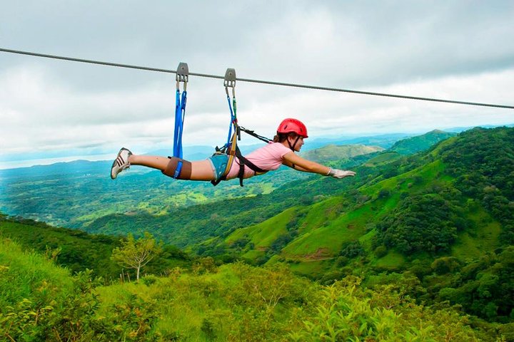 Platinum Package (3D/2N + 18 ziplines, 11 waterfalls)