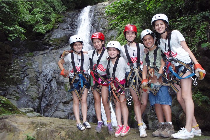 Gold Package (2D/1N + 18 ziplines over 11 waterfalls