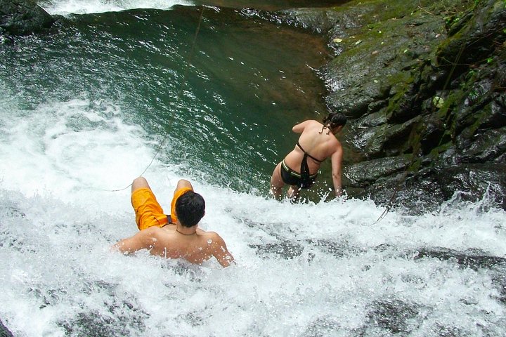 Gold Package (2D/1N + 18 ziplines over 11 waterfalls