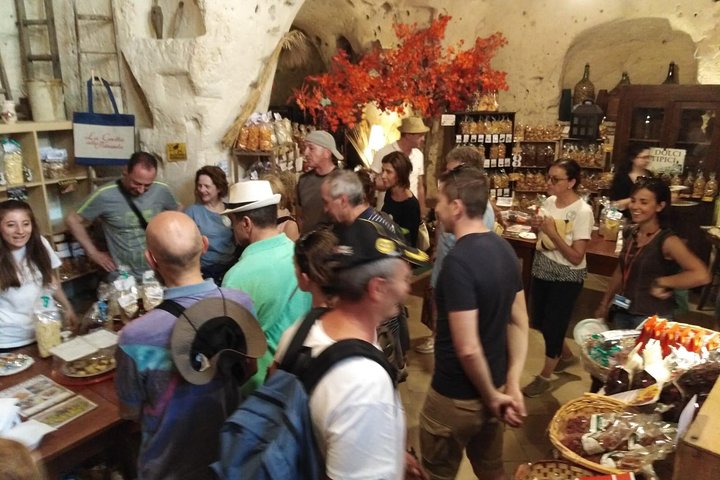 Guided Tour of Matera Sassi