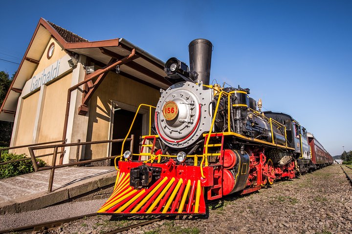 Wineries of the South, Maria Fumaça Train and Italian Epic Park