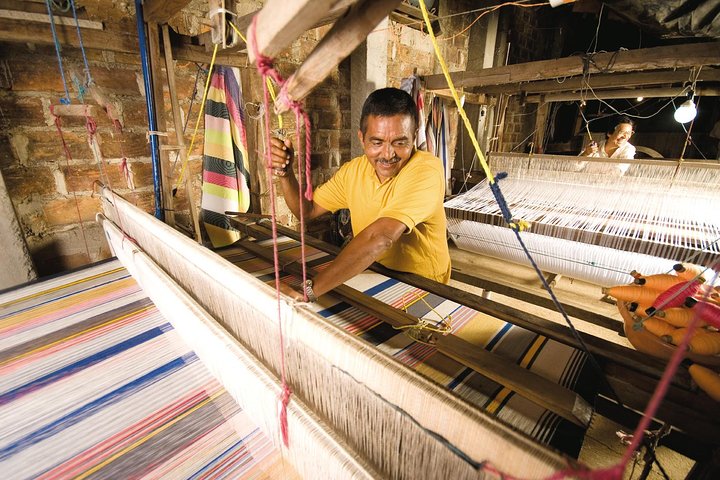 Flowers Route Tour-Colonial Towns, Handicraft & Coffee Plantation