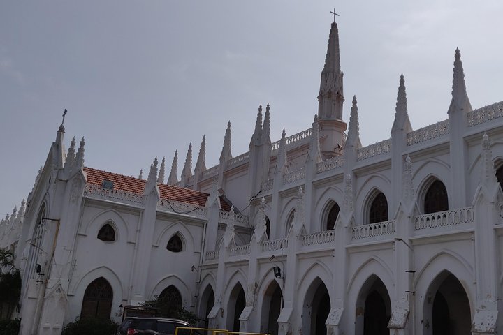 Total Chennai city tour in Private car with guide & lunch by Wonder tours