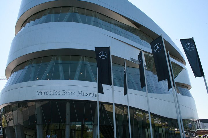 Private Multi-Day Auto Factory Tour from Munich with Hotels