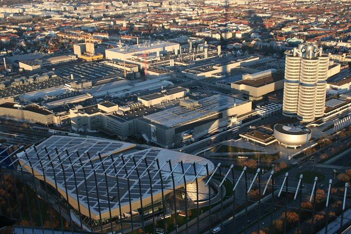 Private Multi-Day Auto Factory Tour from Munich with Hotels