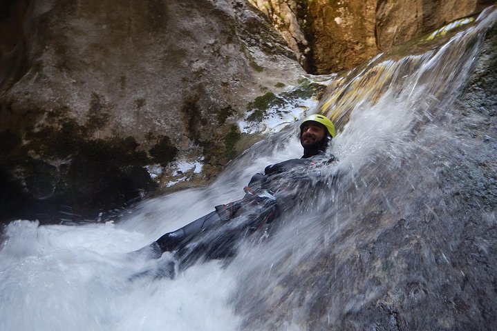 Nevidio Canyoning