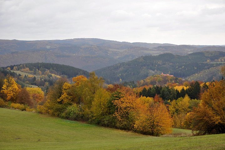PUNKVA CAVES, ABYSS and PERNSTEJN CASTLE =only from Apr to Sep