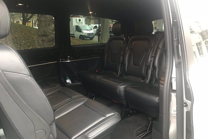 Private Transfer From Dover Cruise Terminal to Heathrow Airport
