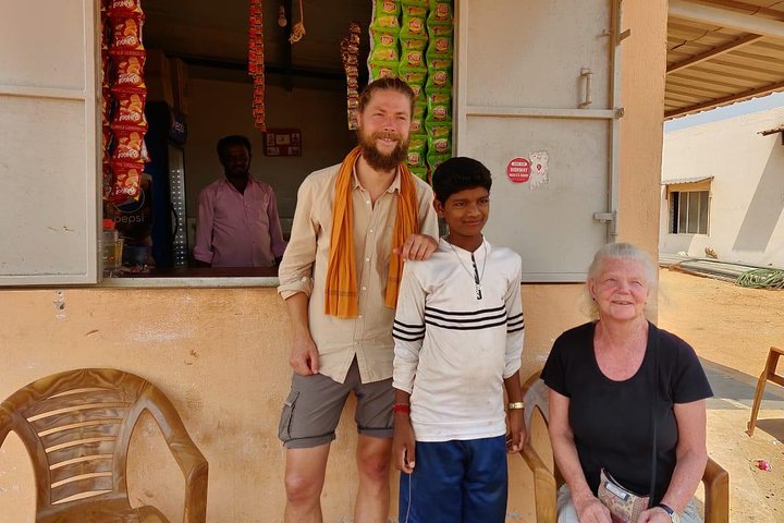 2 days Private tour of Hampi world heritage site from Bangalore by car