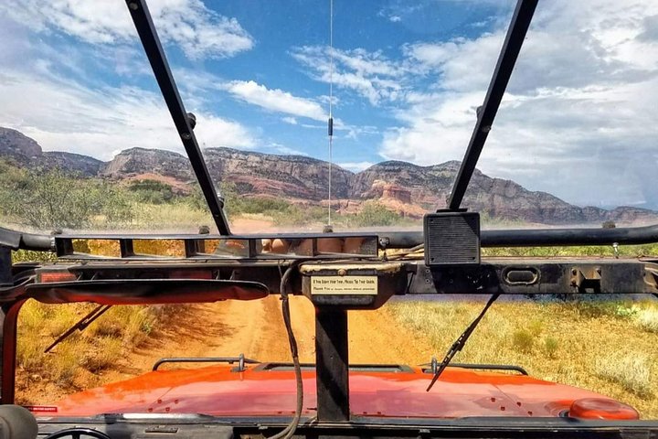 Sedona Jeep Tour in 4X4 Hummer - Cliff Hanger Trail
