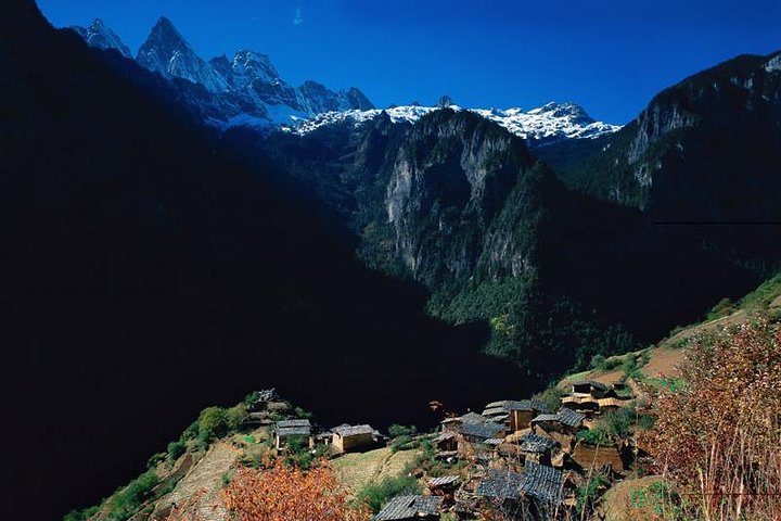 1 Day Shangri-La Great Canyon Trip