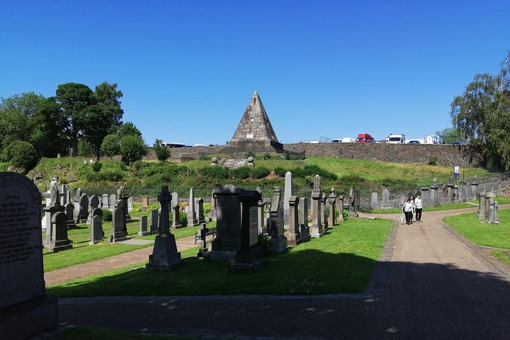 Stirling Old Town Daily Walking Tour with a Local Guide