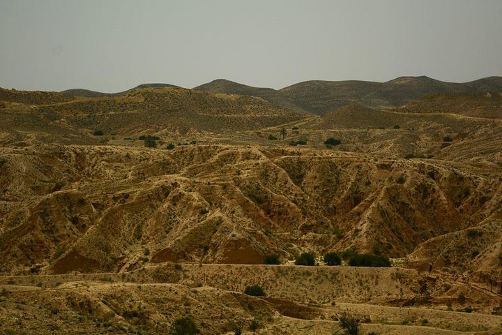 From Djerba: Ksar Ghilane & Matmata 4*4 guided tour with lunch