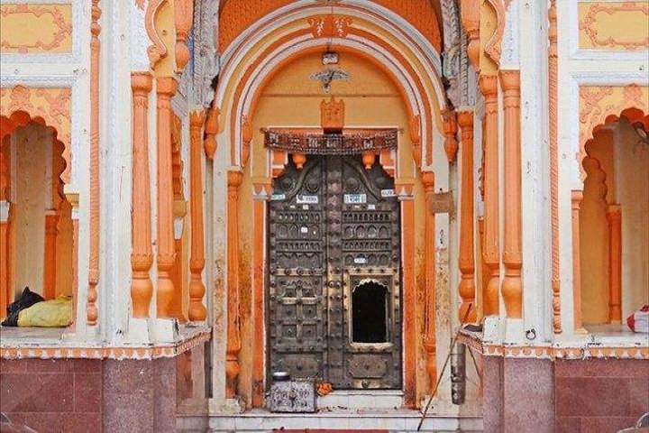 Private Custom Tour: Orchha Sightseeing with Guide and transfers