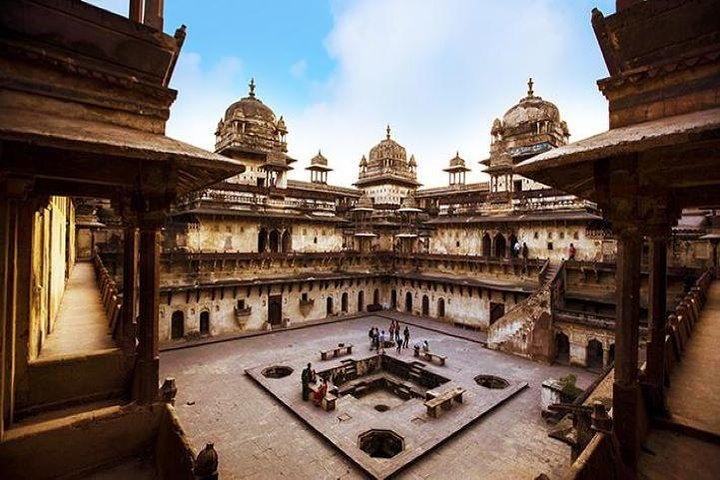 Private Custom Tour: Orchha Sightseeing with Guide and transfers