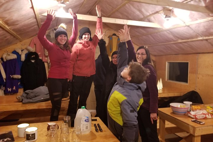 Intimate Aurora Tours Cozy Cabin Bucket List
