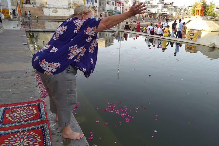 Pushkar Walk: Sacred Soul Journey - Temples|Holy Ceremony|Priest